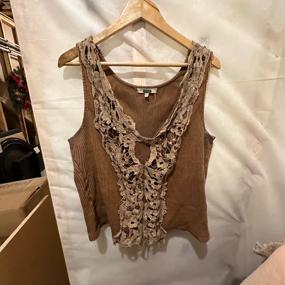 Boho lace/ribbed tank top